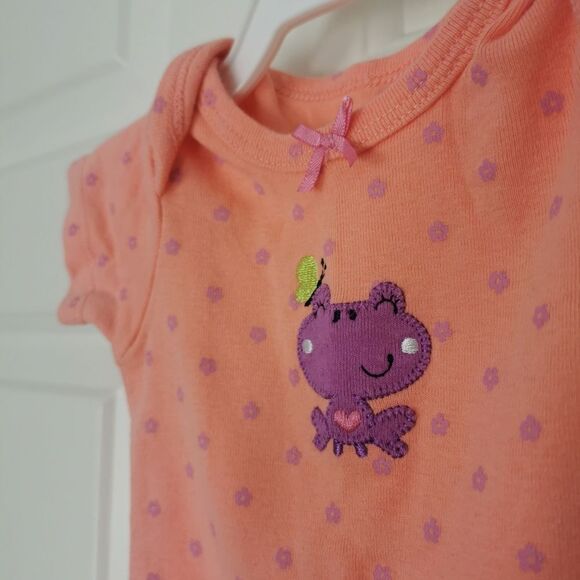 5/$10 Pekkle short sleeve onesie size 6 m - Picture 3 of 4